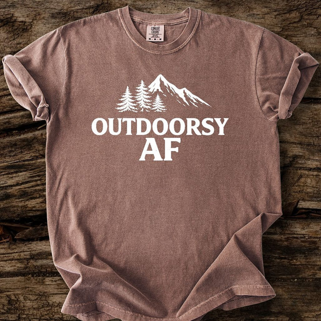 Outdoorsy AF T-Shirt